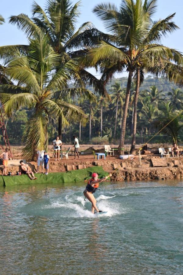 Wake Park Goa 호텔 아람볼 외부 사진